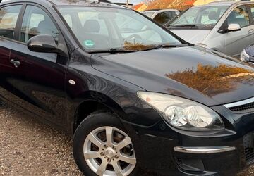 Hyundai i30 140.360 km 4.290 &euro; Berlin 13089