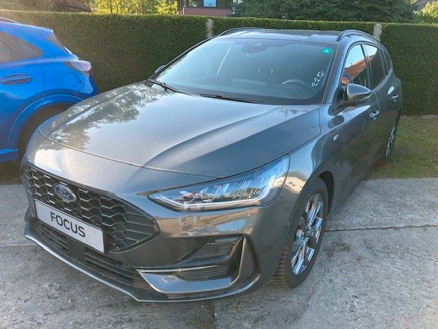 Ford Focus 16.630 km 30.990 &euro; Birkenwerder 16547