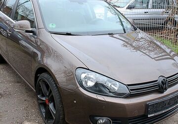 VW Golf 128.850 km 7.599 &euro; Berlin 13057