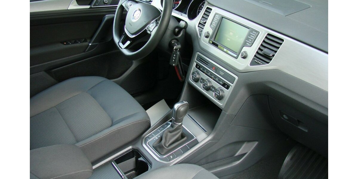 VW Golf Sportsvan 1.4TSi BMT Comfortline DSG Tepomat 42.132 km 12.890 &euro; Falkensee 14612