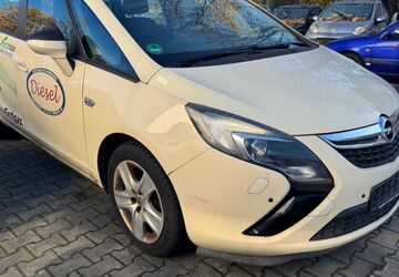 Opel Zafira Tourer 399.980 km 2.299 &euro; Berlin 12351