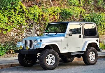 Jeep Wrangler 120.000 km 15.900 &euro; Berlin 10405