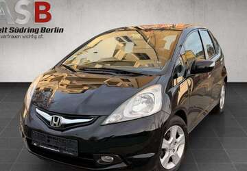 Honda Jazz 174.000 km 7.555 &euro; Berlin 12055
