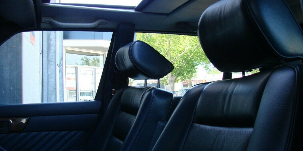 Mercedes-Benz 560 SEL W126 Tempomat Leder Memory Schiebedach 182.855 km 24.980 &euro; Falkensee 14612