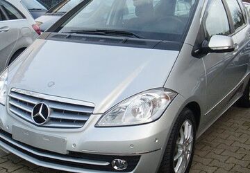 Mercedes-Benz A 180 59.081 km 8.990 &euro; Berlin-Schöneberg 12101