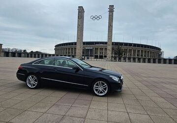 Mercedes-Benz 200 19.000 km 22.300 &euro; Berlin 10555