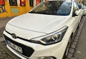 Hyundai i20 124.520 km 8.500 &euro; Berlin 10247