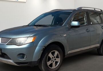 Mitsubishi Outlander 181.697 km 1.799 &euro; Berlin 12681