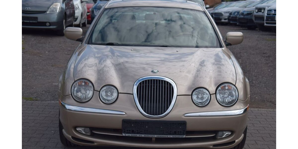 Jaguar S-Type 235.000 km 5.150 &euro; Berlin 13597
