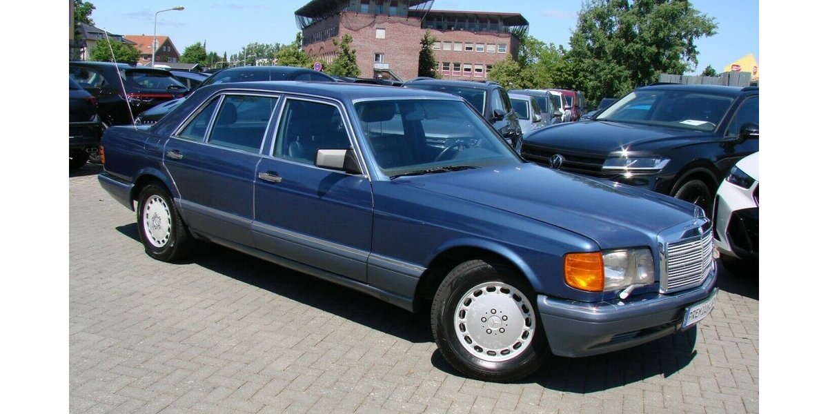 Mercedes-Benz 560 SEL W126 Tempomat Leder Memory Schiebedach 182.855 km 24.980 &euro; Falkensee 14612