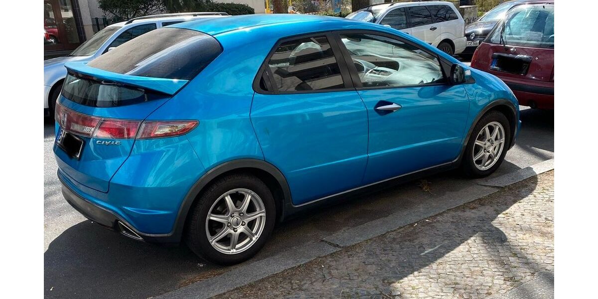 Honda Civic 148.000 km 5.200 &euro; Berlin 12107