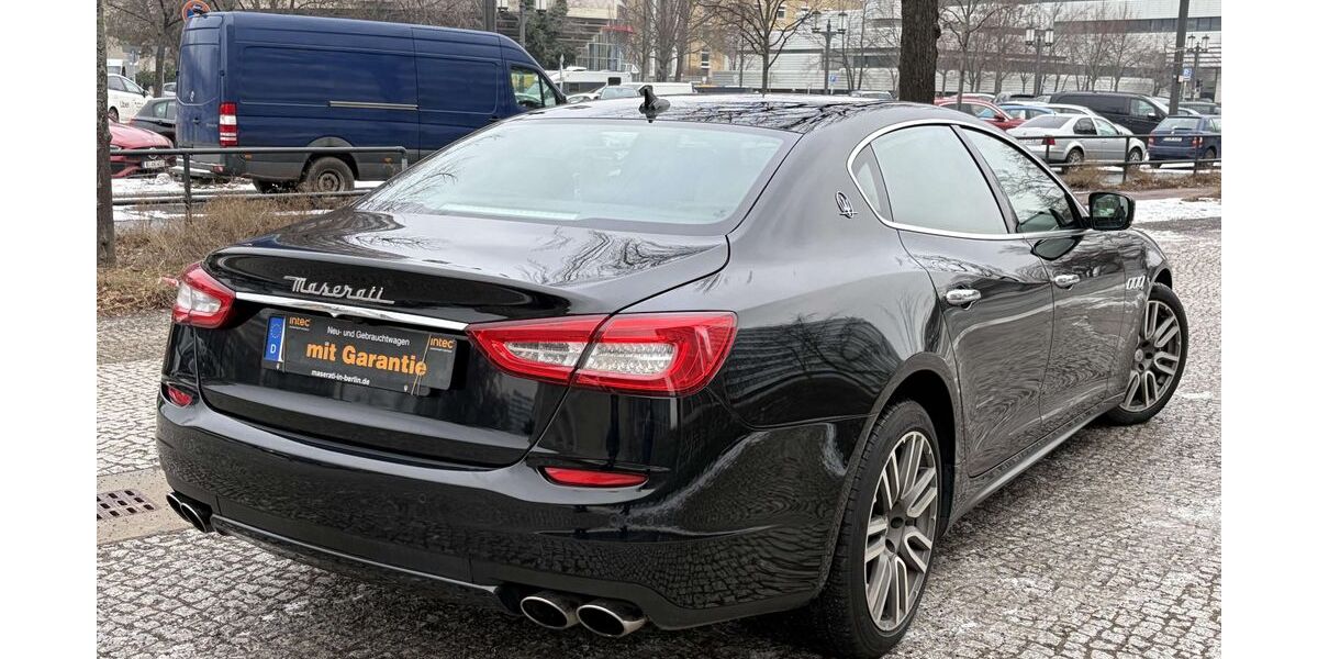 Maserati Quattroporte 124.900 km 26.990 &euro; Berlin 13597