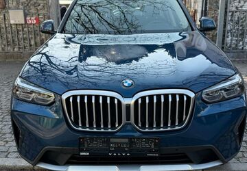 BMW X3 116.331 km 27.900 &euro; Berlin 12357