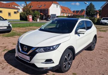 Nissan Qashqai 85.517 km 16.665 &euro; Berlin 13403