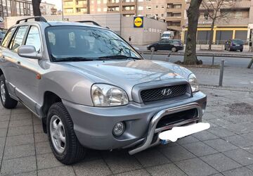 Hyundai SANTA FE 166.000 km 3.900 &euro; Mahlow 15831