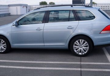 VW Golf 101.300 km 7.699 &euro; Berlin 13435