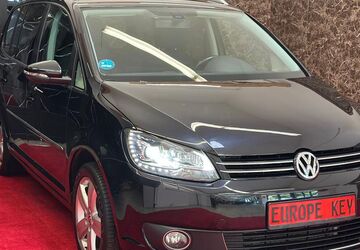 VW Touran 161.500 km 10.490 &euro; Eichwalde 15732