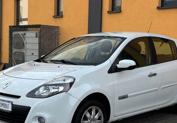 Renault Clio 171.000 km 2.980 &euro; Berlin 13587