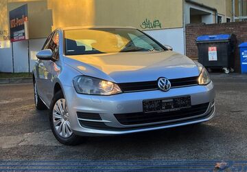 VW Golf 120.529 km 9.990 &euro; Berlin - Pankow 13187