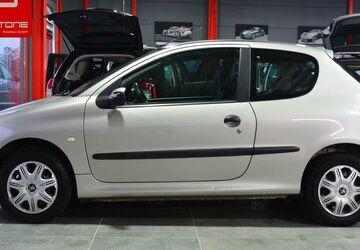 Peugeot 206 115.426 km 1.990 &euro; Falkensee 14612