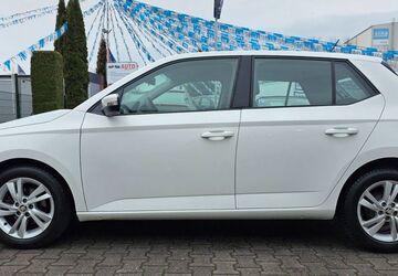 Skoda Fabia 67.774 km 11.290 &euro; Königs Wusterhausen - OT Niederlehme 15713
