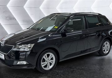 Skoda Fabia 51.120 km 15.990 &euro; Berlin 13051