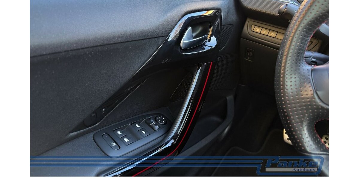 Peugeot 208 Allure*GT-Line*Pano*U-Connect*SHZ*R-Cam* 156.392 km 7.850 &euro; Berlin 13187