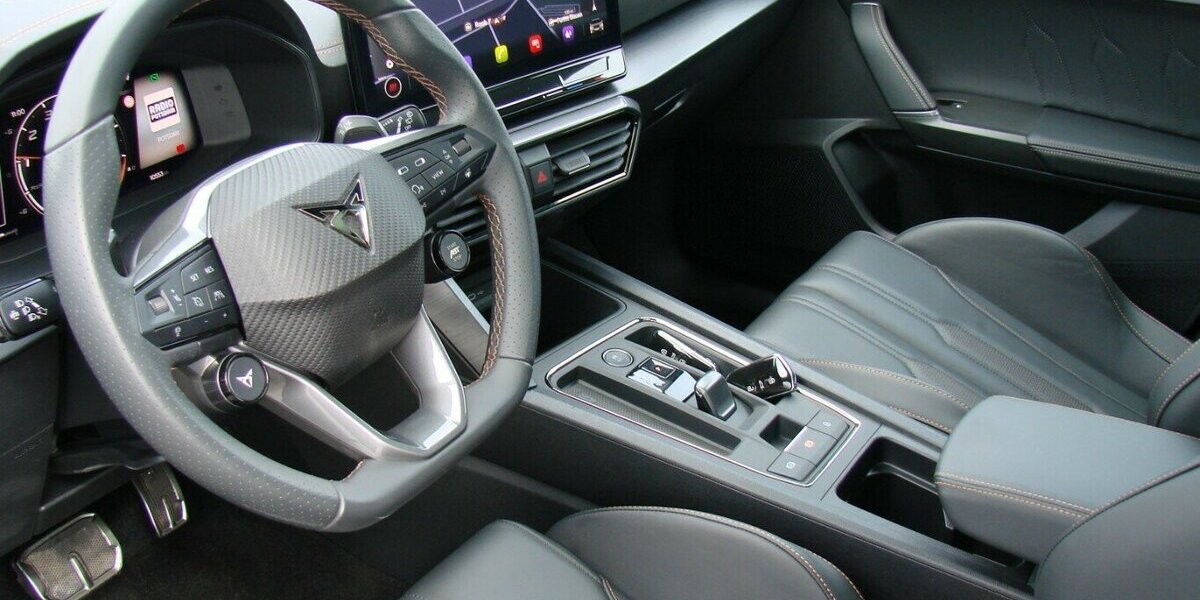 Cupra Formentor ABT VZ5 BAT 4Drive ACC 360º Pano LED 10.590 km 47.980 &euro; Falkensee 14612