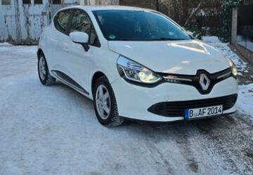 Renault Clio 127.268 km 5.000 &euro; Berlin 13587