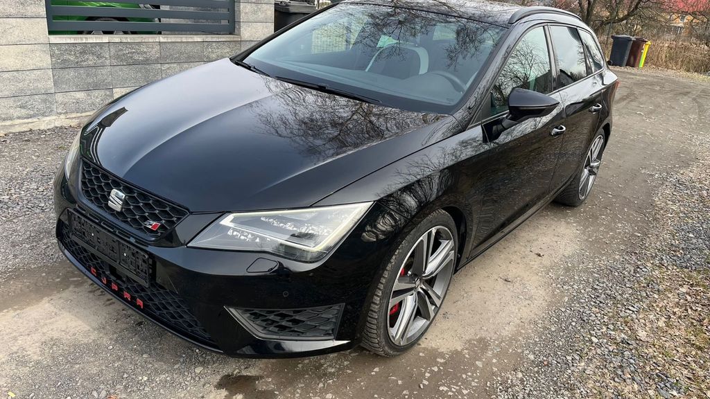Seat Leon 86.399 km 15.999 &euro; Berlin 12277