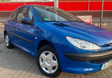 Peugeot 206 96.000 km 2.450 &euro; Berlin 10315