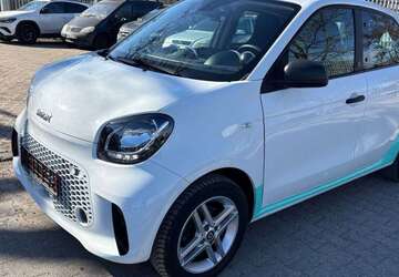 Smart forFour 39.777 km 9.900 &euro; Berlin 13405