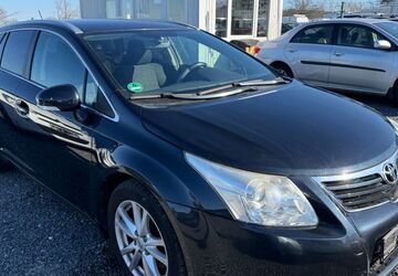 Toyota Avensis 226.000 km 4.300 &euro; Wildau 15745