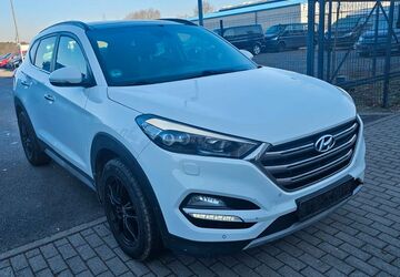 Hyundai TUCSON 119.800 km 12.900 &euro; Wildau 15745
