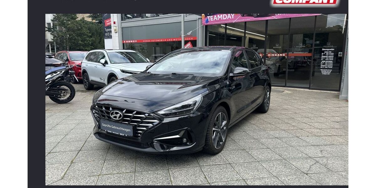 Hyundai i30 30.655 km 17.890 &euro; Berlin 13403