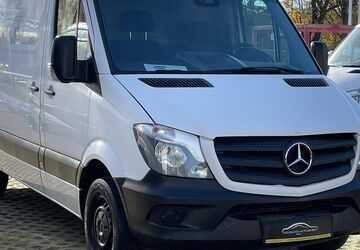 Mercedes-Benz Sprinter 178.000 km 12.250 &euro; Berlin 13088