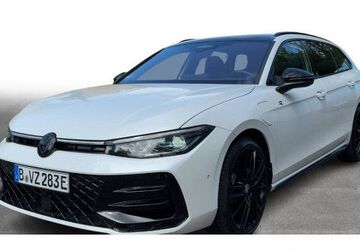 VW Passat Variant 10.090 km 59.663 &euro; Berlin 12681