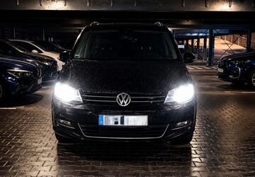 VW Sharan 296.326 km 10.800 &euro; Berlin 12049