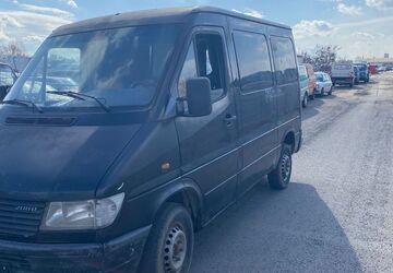Mercedes-Benz Sprinter 306.000 km 3.999 &euro; berlin 13089