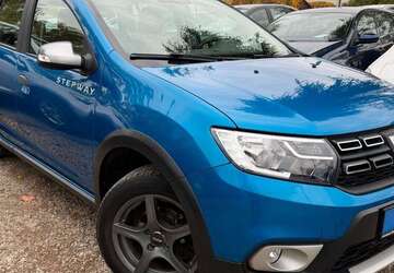 Dacia Logan 97.468 km 8.790 &euro; Berlin 13089