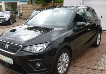 Seat Arona 42.615 km 17.900 &euro; Berlin 12683