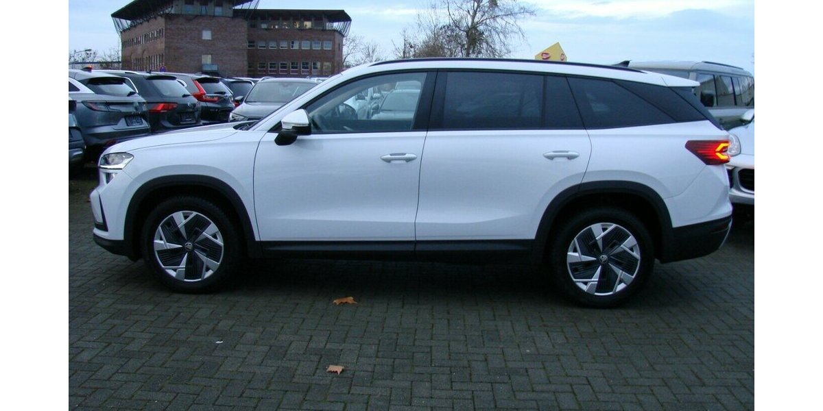 Skoda Kodiaq 2.0TDI 4x4 Selection AHK MATRIX ACC HUD 15.123 km 43.980 &euro; Falkensee 14612