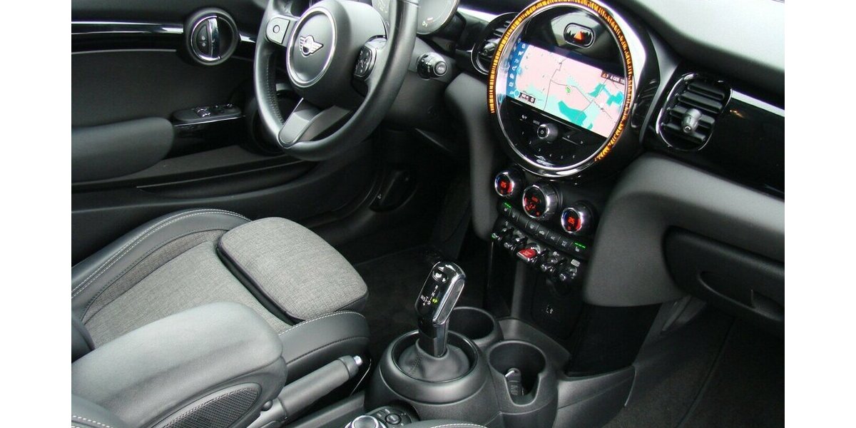 Mini Cooper Classic Trim Tempomat DCC LED PDC 71.142 km 17.980 &euro; Falkensee 14612