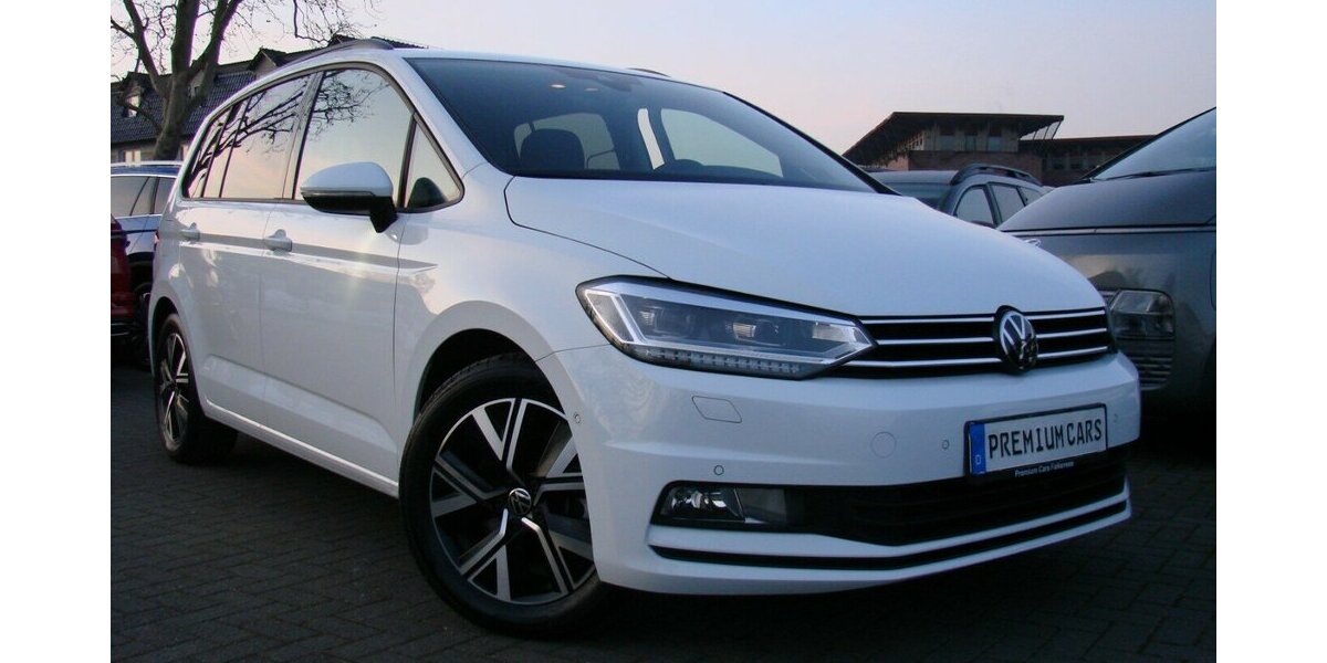 VW Touran 1,5 Comfortline ACC LED AHK 7Sitzer SHZ BMT 13.701 km 35.980 &euro; Falkensee 14612