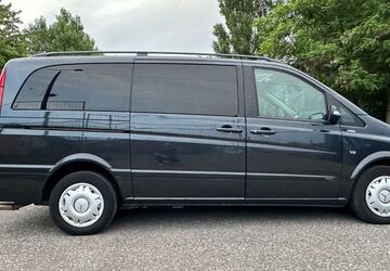 Mercedes-Benz Viano 196.500 km 7.800 &euro; Berlin 12681