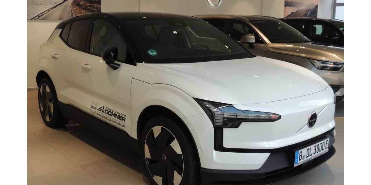 Volvo EX30 8.000 km 36.490 &euro; Berlin 12169