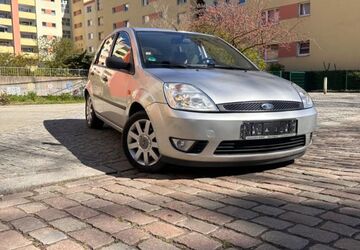 Ford Fiesta 79.600 km 3.899 &euro; Berlin 13355