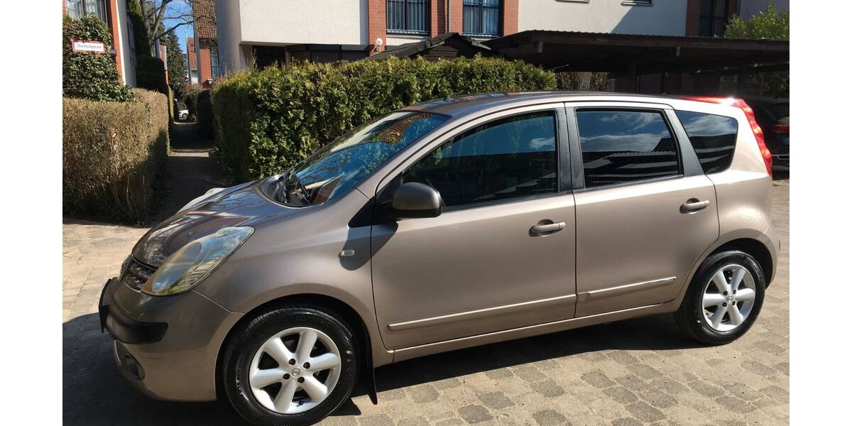 Nissan Note 99.800 km 3.100 &euro; Berlin 12355