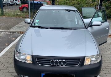 Audi A3 110.500 km 1.890 &euro; berlin 10829
