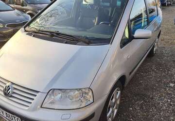 VW Sharan 306.810 km 2.670 &euro; Berlin - Pankow 13127